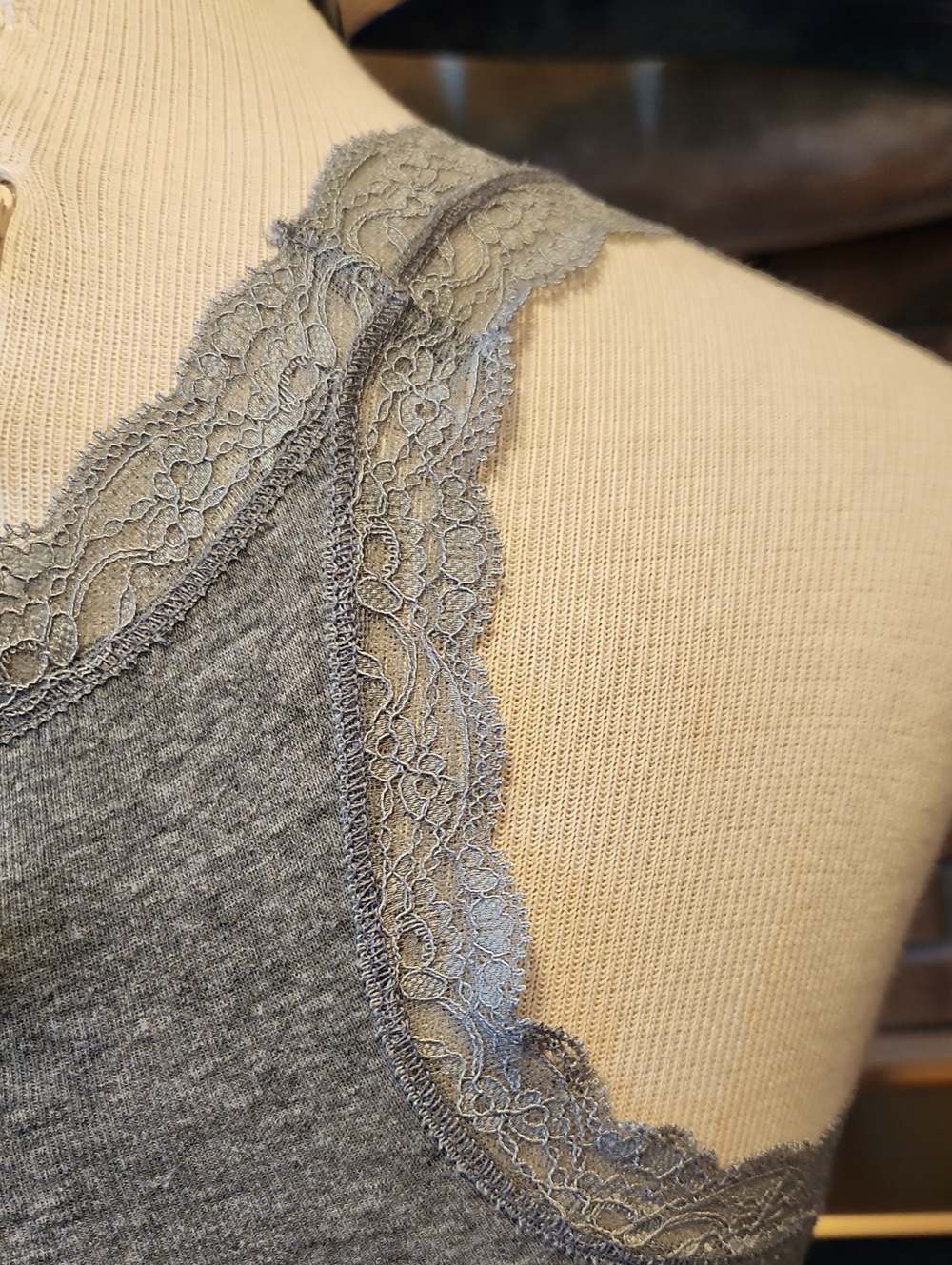Gray Lace Trim Tank Top Y2k Festival Summer Mossimo Small Layering Piece - Picture 7 of 10